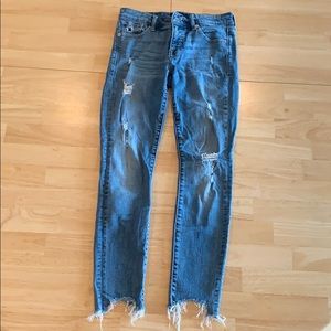 Mid-Rise Ava Skinny Ankle Jean
